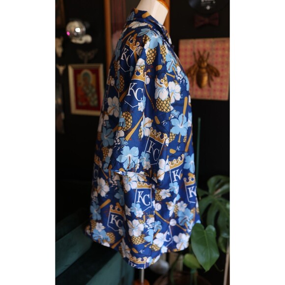 KC Royals Mens Minitmart Hawaiian Short Sleeve Oversize Button Up Shirt Size XL - Picture 6 of 9